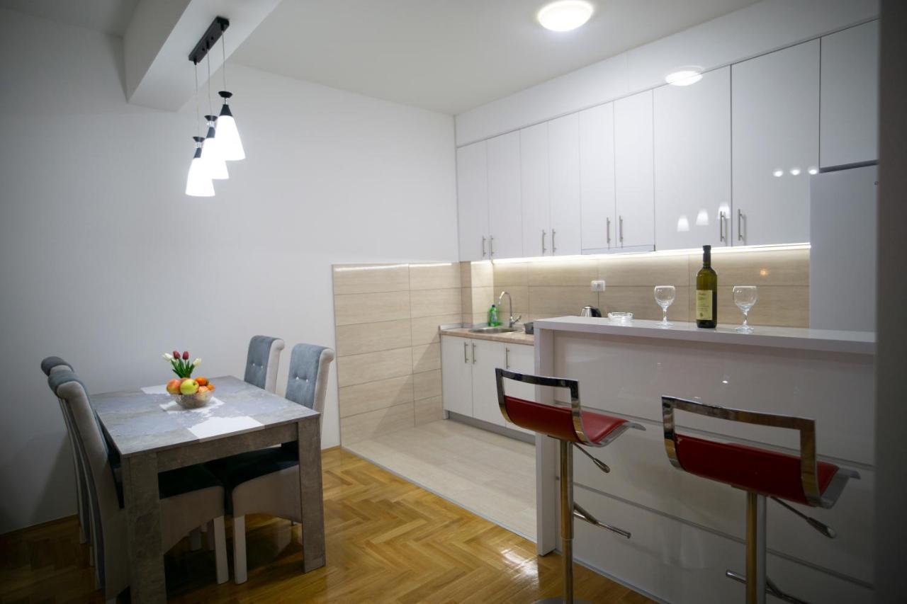 Apartmani Anica Требинє Екстер'єр фото