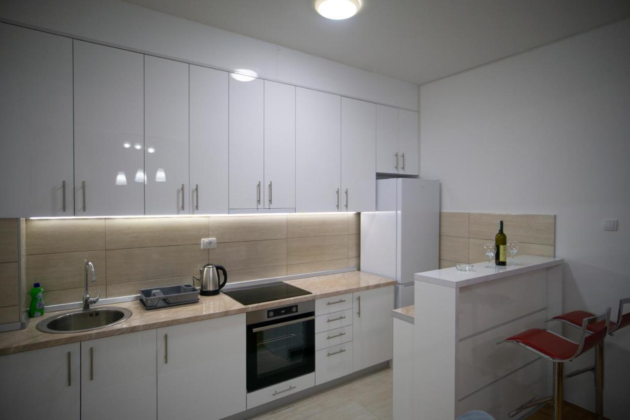 Apartmani Anica Требинє Екстер'єр фото