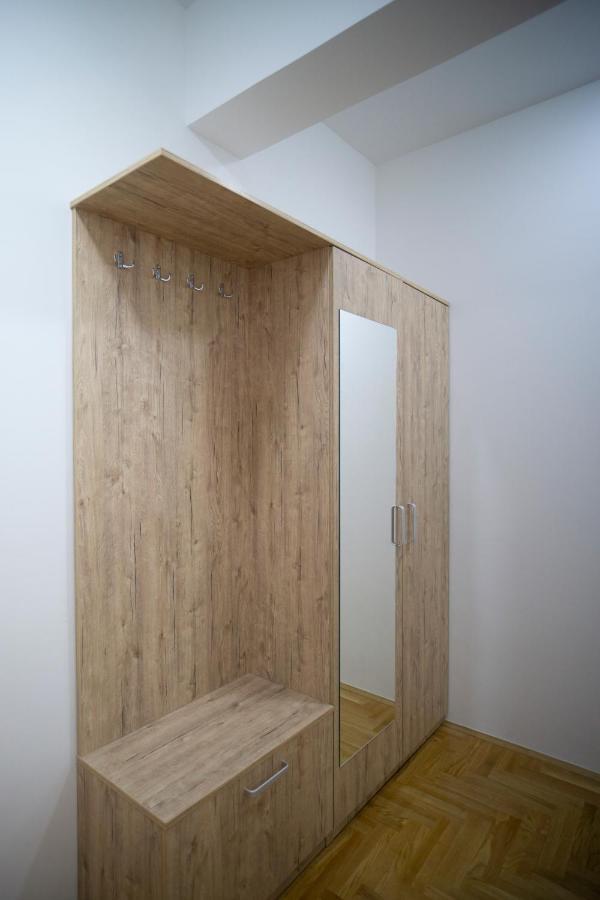 Apartmani Anica Требинє Екстер'єр фото
