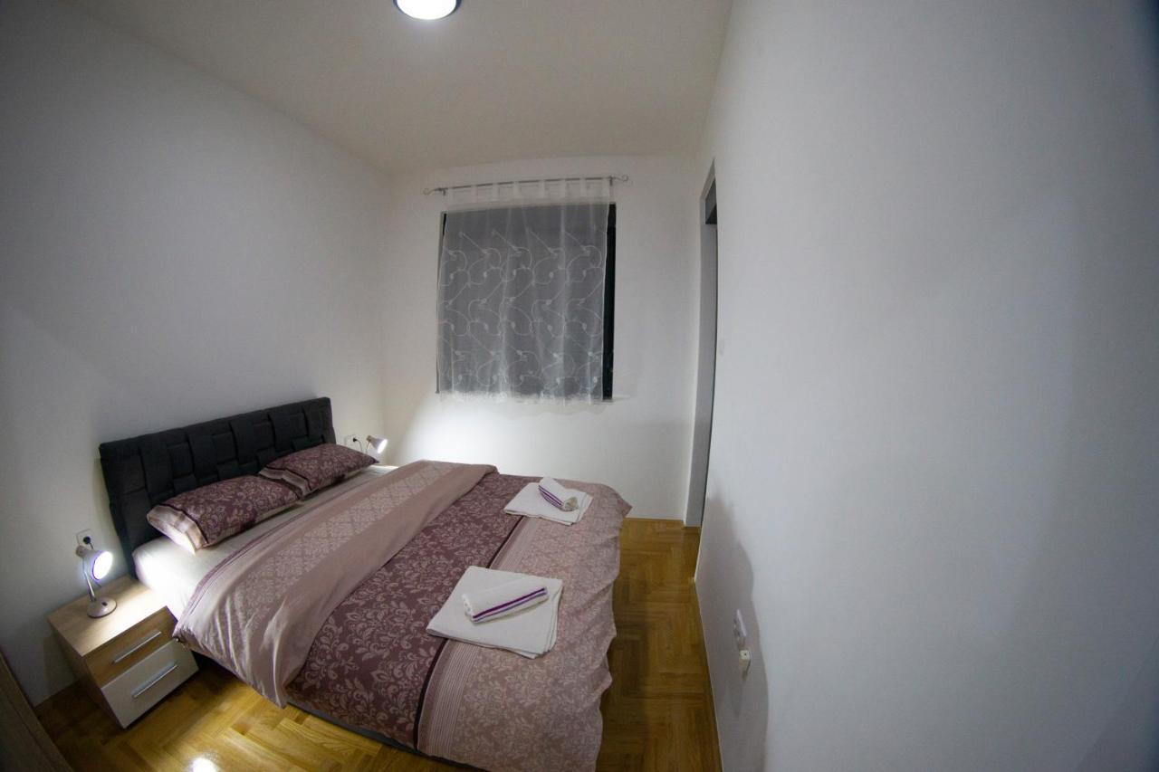 Apartmani Anica Требинє Екстер'єр фото